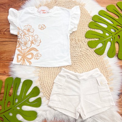 Conj. Camiseta com Flores Douradas e Short em Linho - Off White